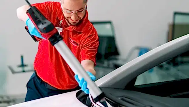 Lifetime workmanship warranty for auto glass