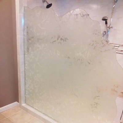 Laser Cut Glass Coral Glass Bath Screen Squared